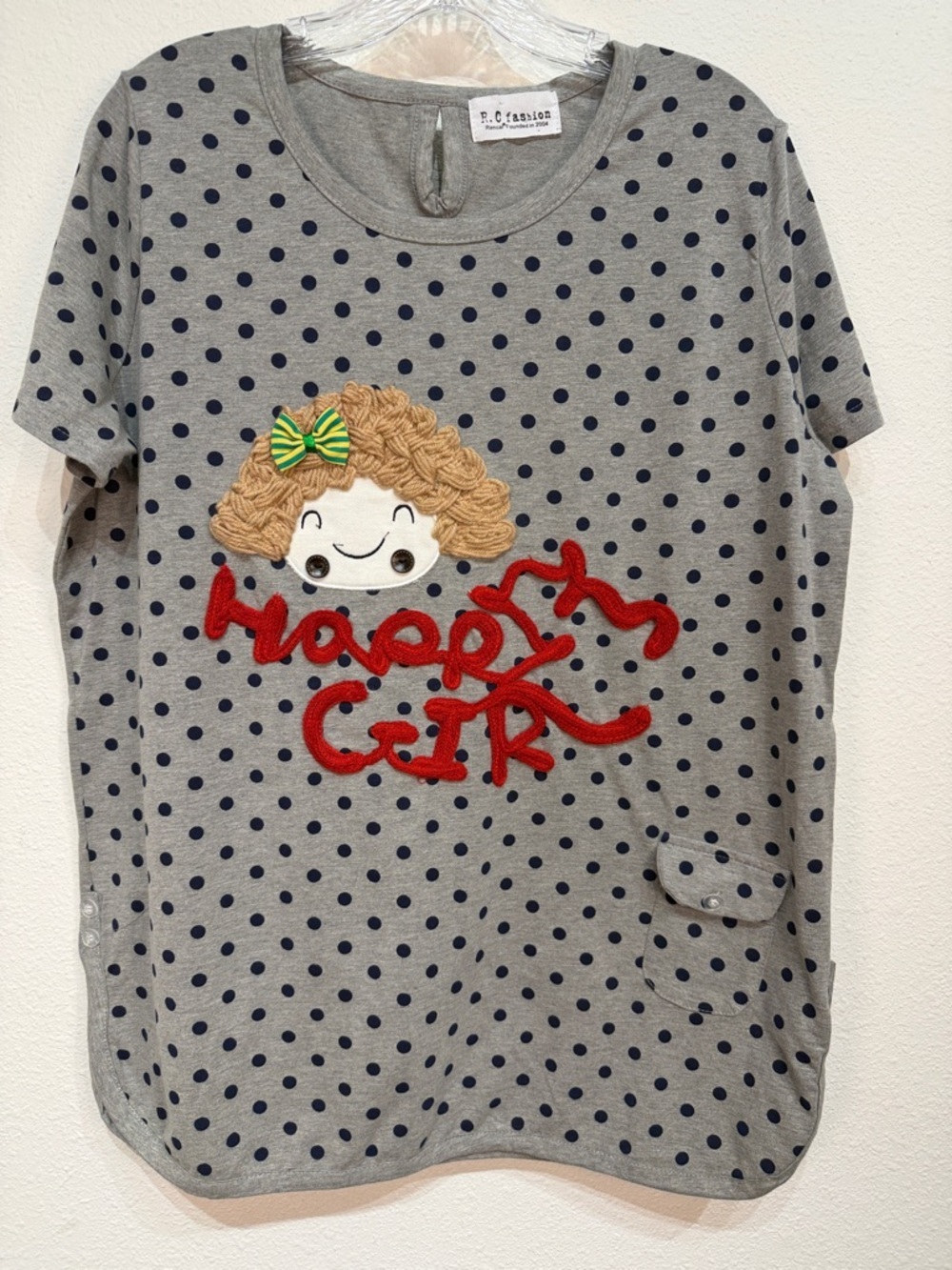 R. C. Fashion Grey Polka Dot 'Happy Girl' Tee XL with embroidery